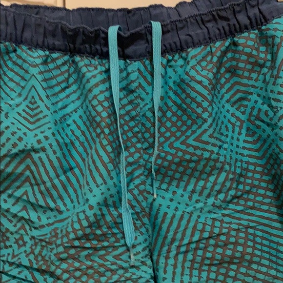 Adidas workout shorts - Picture 3 of 5
